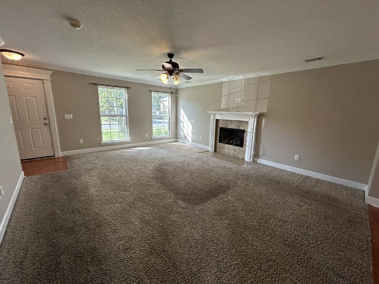 234 Augusta Way - Photo 2 of 17