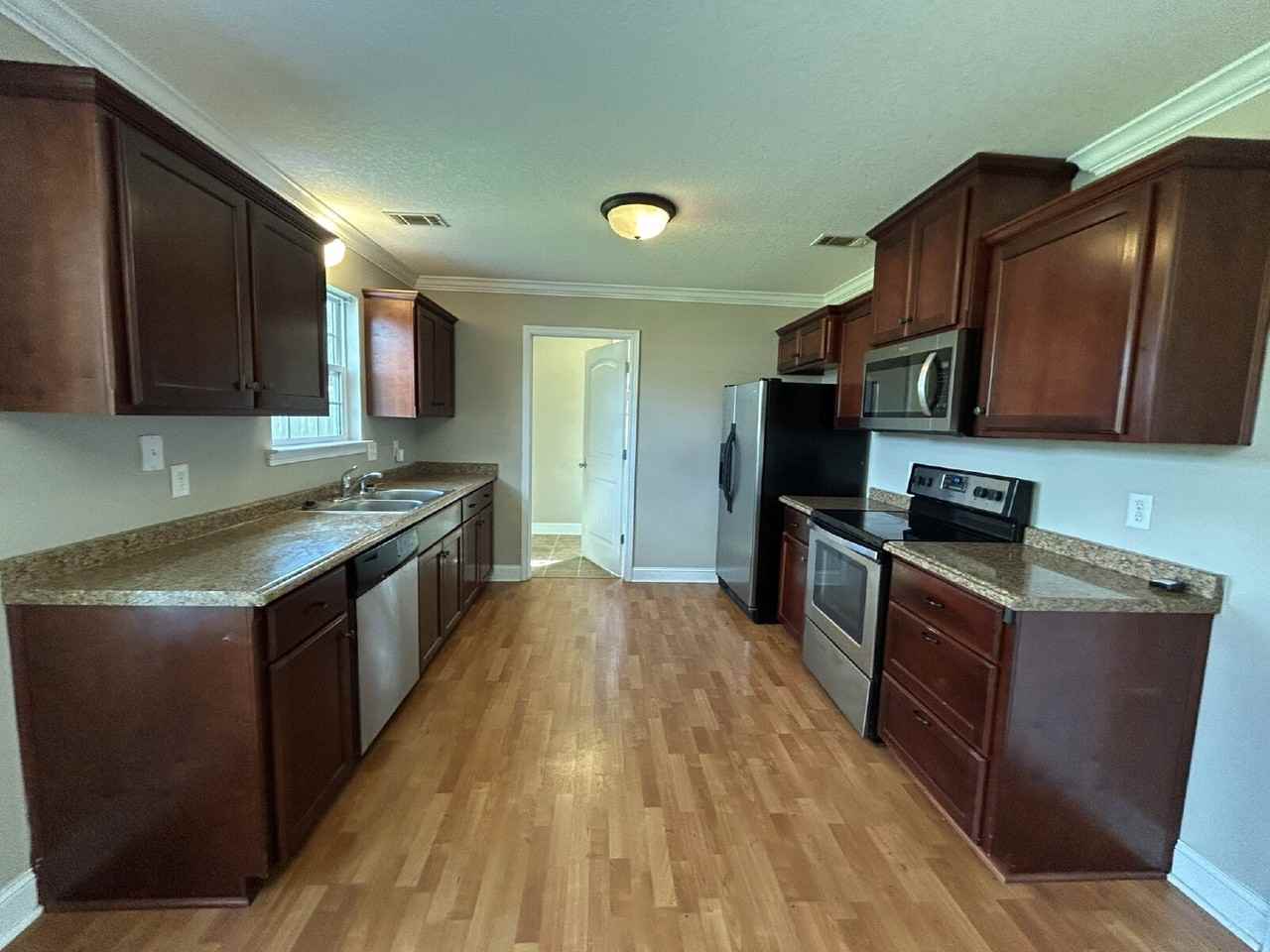 234 Augusta Way - Photo 5 of 17