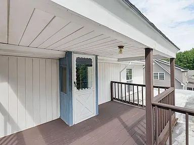 15 Huston Ave - Photo 5 of 19