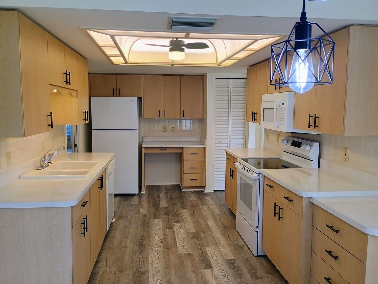 9843 Saint Joseph Court - Photo 2 of 50