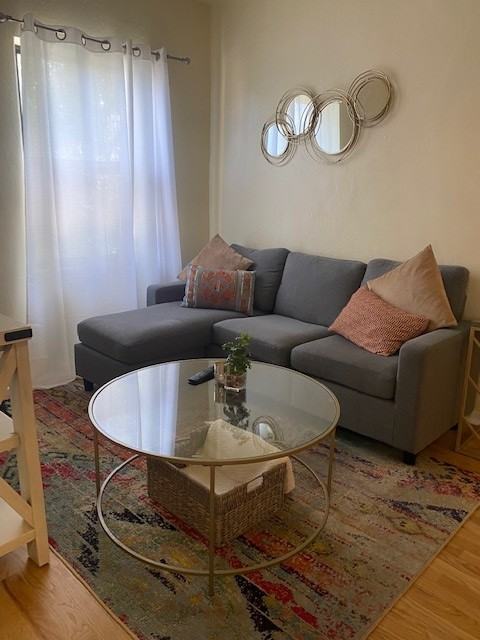 2001 Gold Avenue Southeast #17