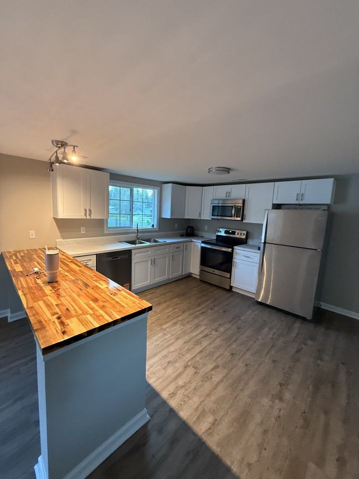 121 Camellia Dr #NA - Photo 2 of 17