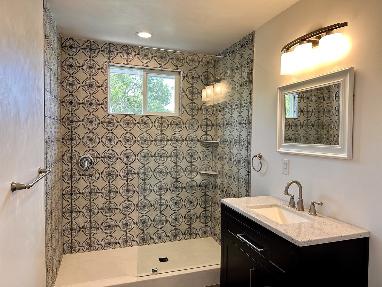 48 Watkins Way #48 - Photo 3 of 9