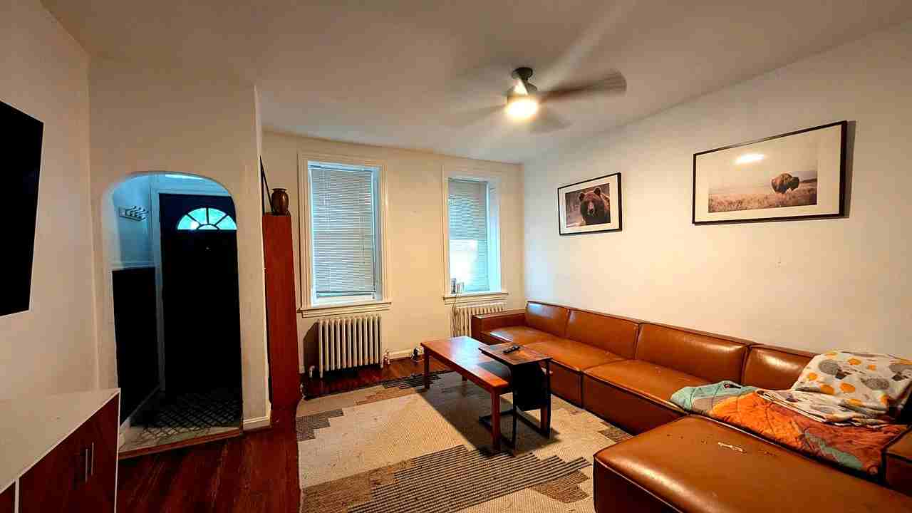 142 Seville St #NA - Photo 2 of 19