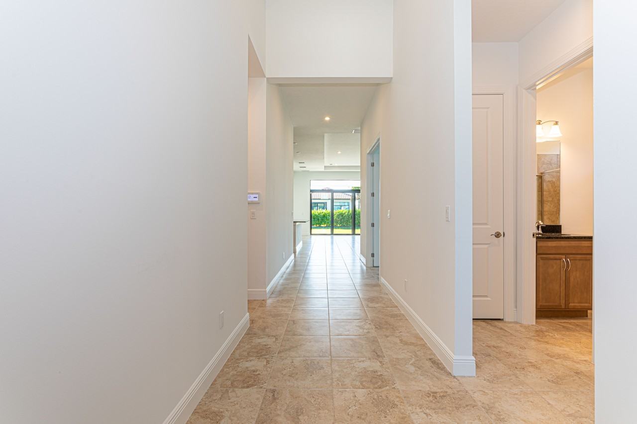 9155 Sw Esule Way #NA - Photo 3 of 41