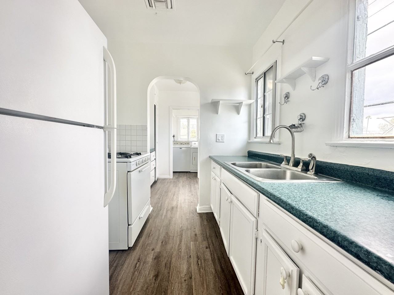 1308 S Cloverdale Ave #1-2 - Photo 3 of 15