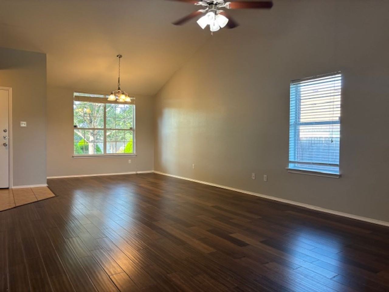 5721 Malcom Trl - Photo 3 of 24