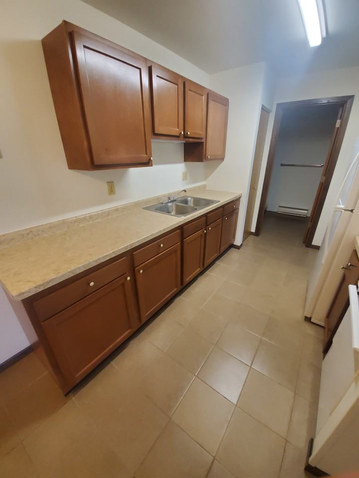 1719 La Crescent St #154 - Photo 4 of 11