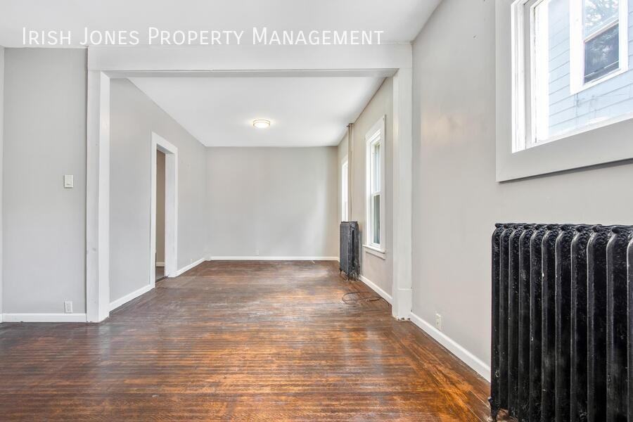 89 South St - Photo 2 of 26