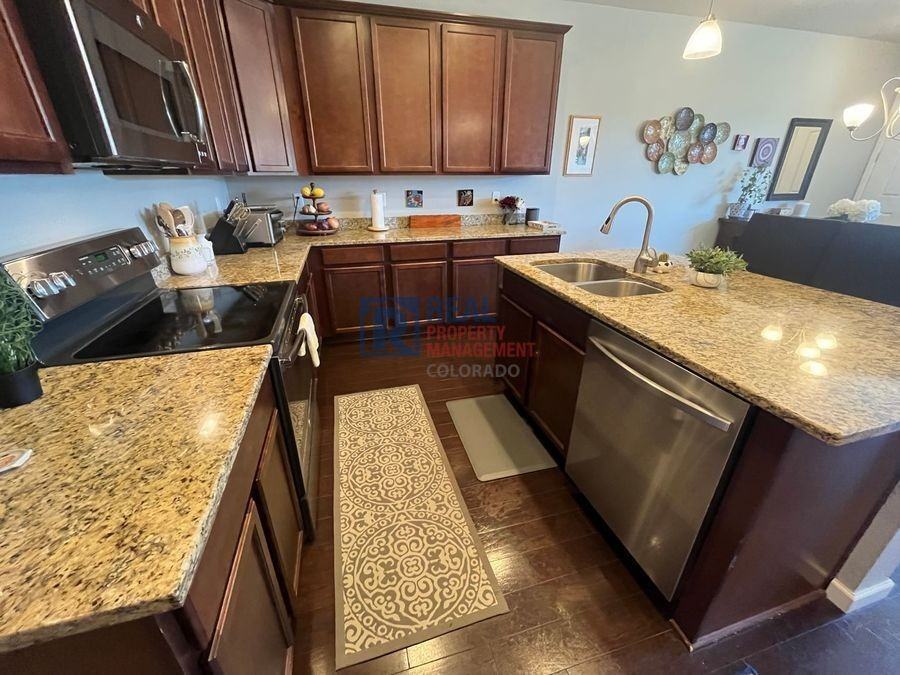 26307 E Calhoun Pl - Photo 7 of 14