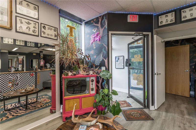 241 Norris Dr - Photo 7 of 19