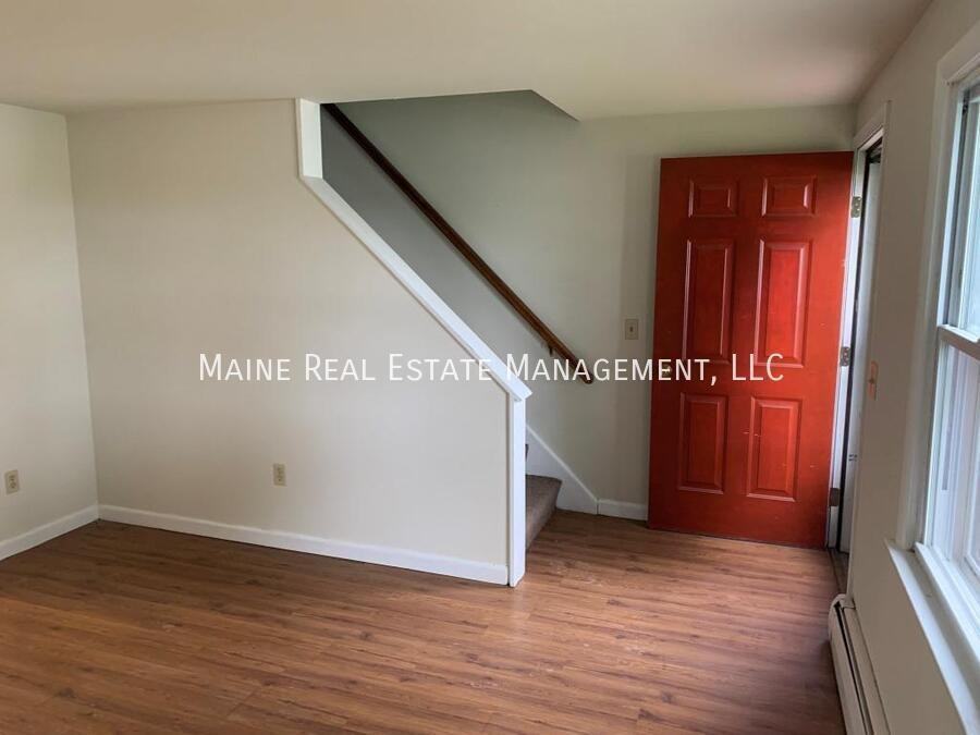 228 Mount Hope Ave - Photo 2 of 14