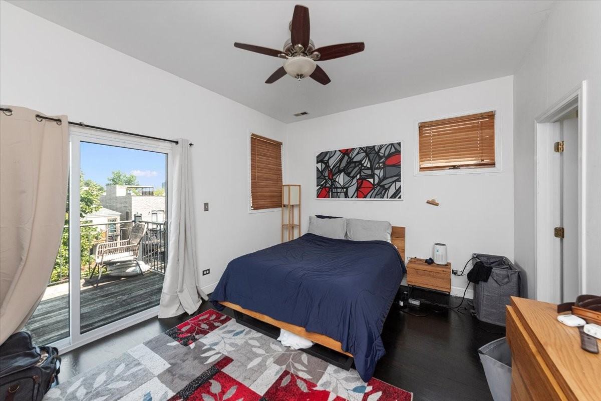 1826 W Rice St #4 - Photo 5 of 10