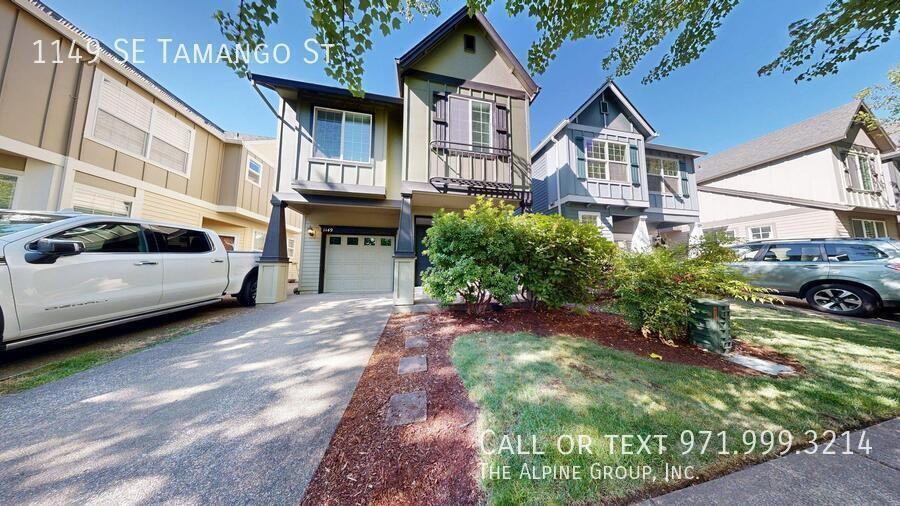 1149 Se Tamango St - Photo 2 of 50