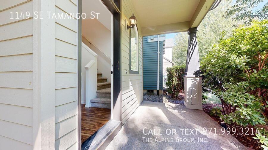 1149 Se Tamango St - Photo 3 of 50