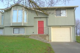 Nora Duplex* - Photo 1 of 1