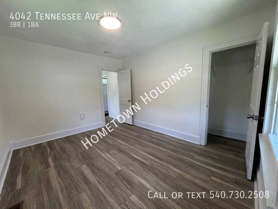 4042 Tennessee Avenue Northwest - Photo 5 of 17