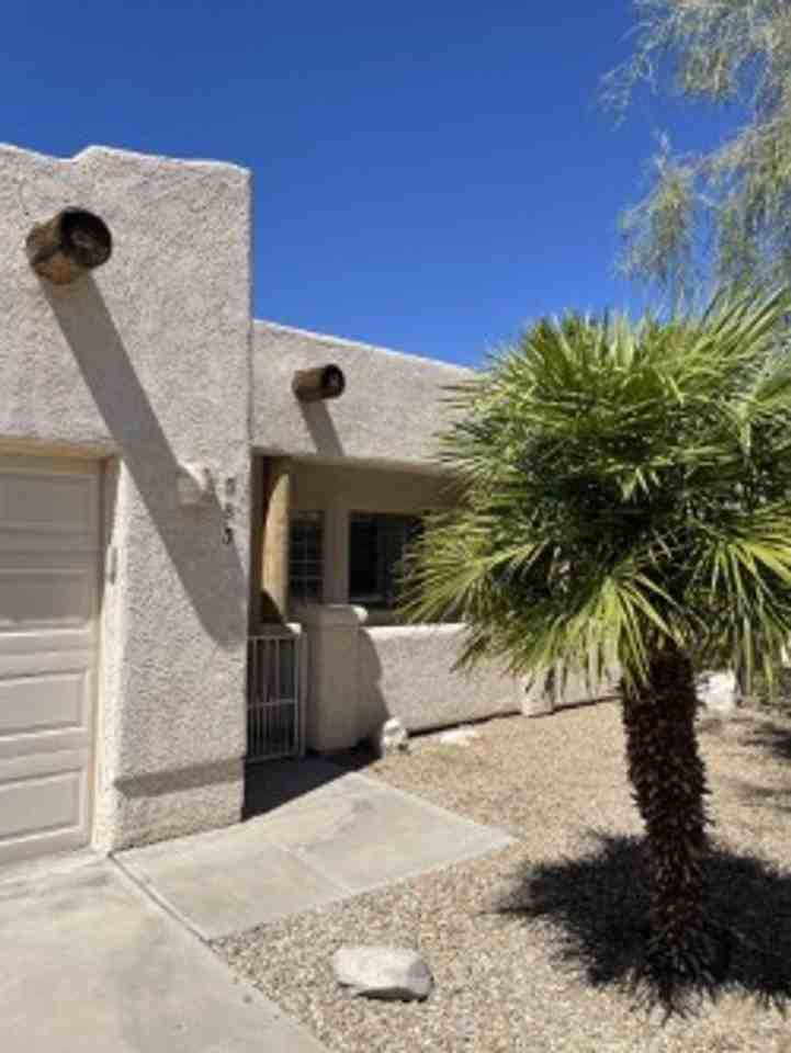 583 Aloha Way - Photo 2 of 14