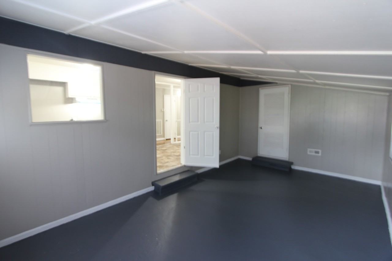 4231 40th Ave N - Photo 6 of 14