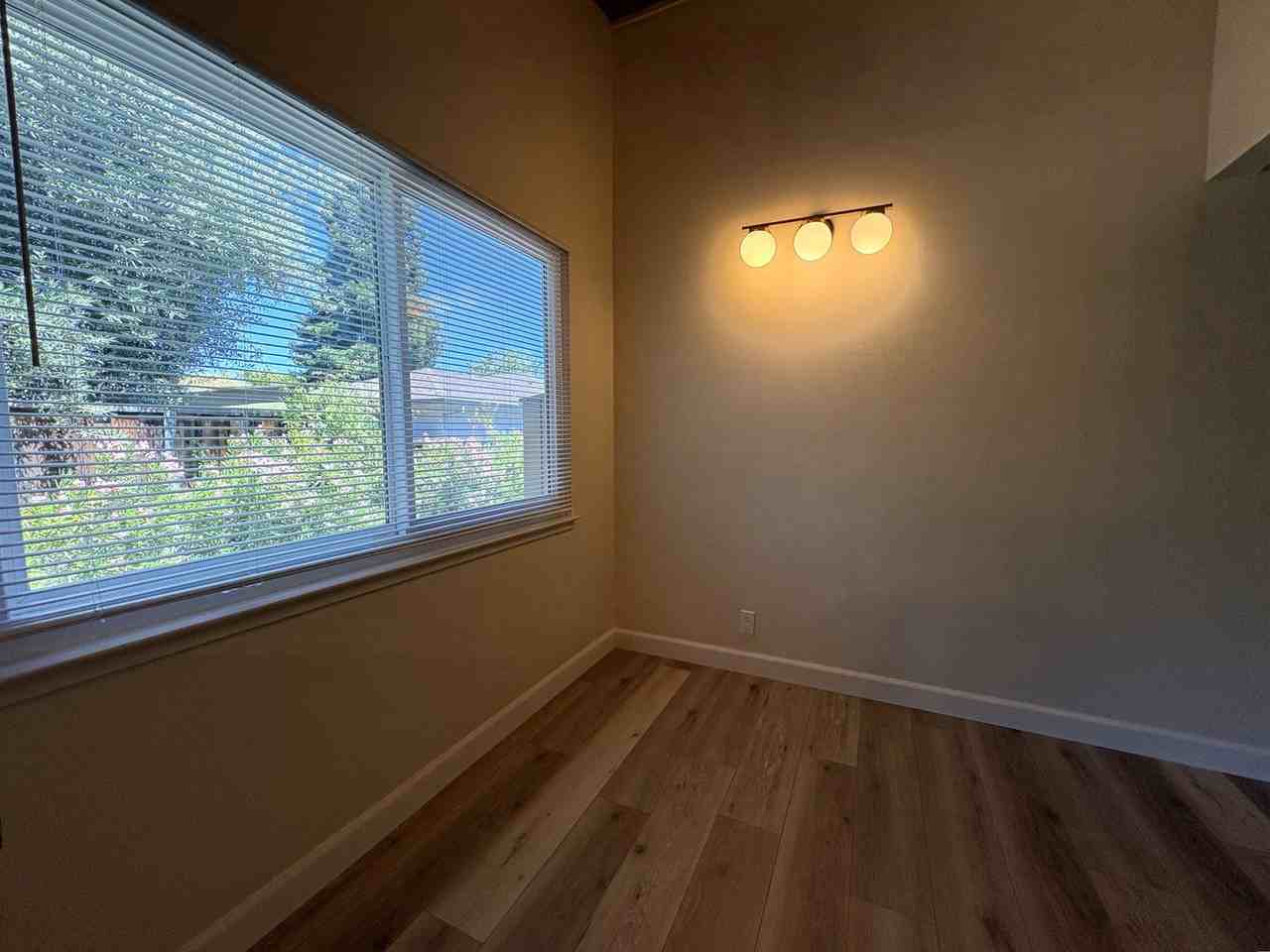 3191 3187-3189-3191 Loma Verde Ave - 3191 #3191 - Photo 5 of 12