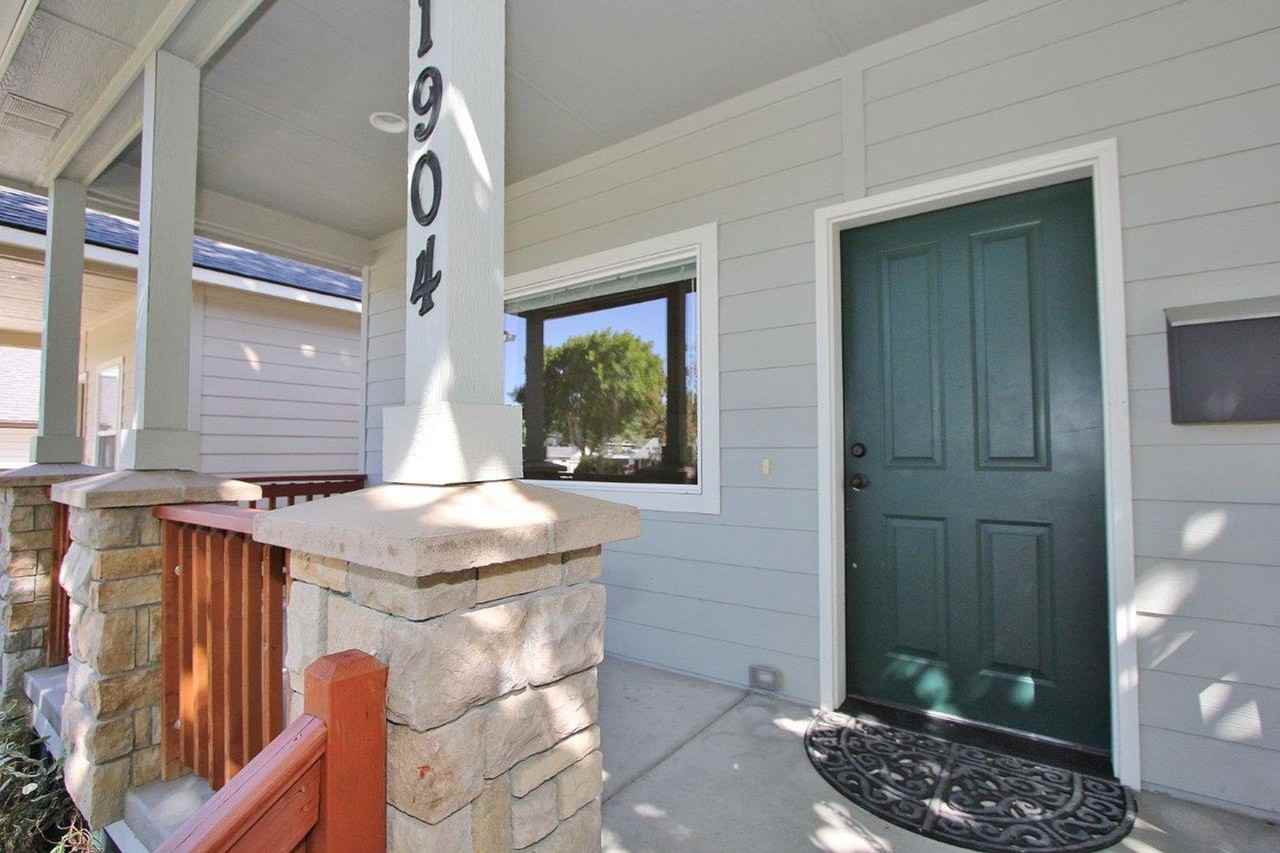 1904 S Kerr St - Photo 2 of 25