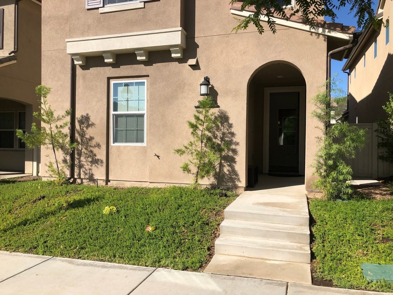 21450 Harmony Village Dr - Photo 3 of 41