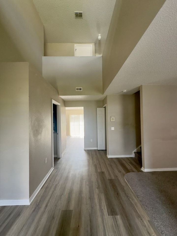 1761 Pompano Dr - Photo 2 of 45