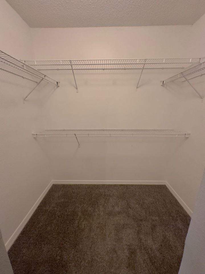 1761 Pompano Dr - Photo 6 of 45