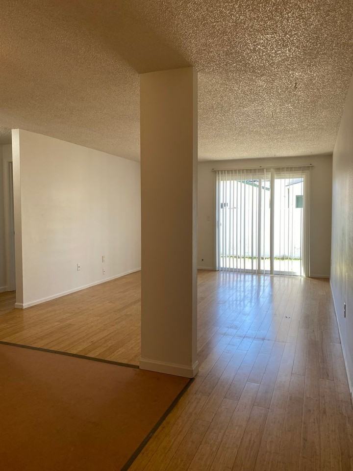 Heather Court 8 plex - Photo 7 of 19