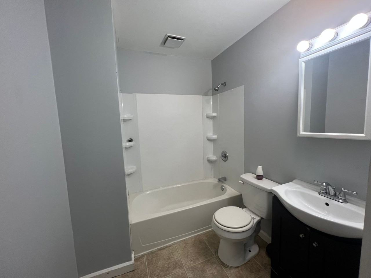 1 Ridge Ct - Photo 4 of 8