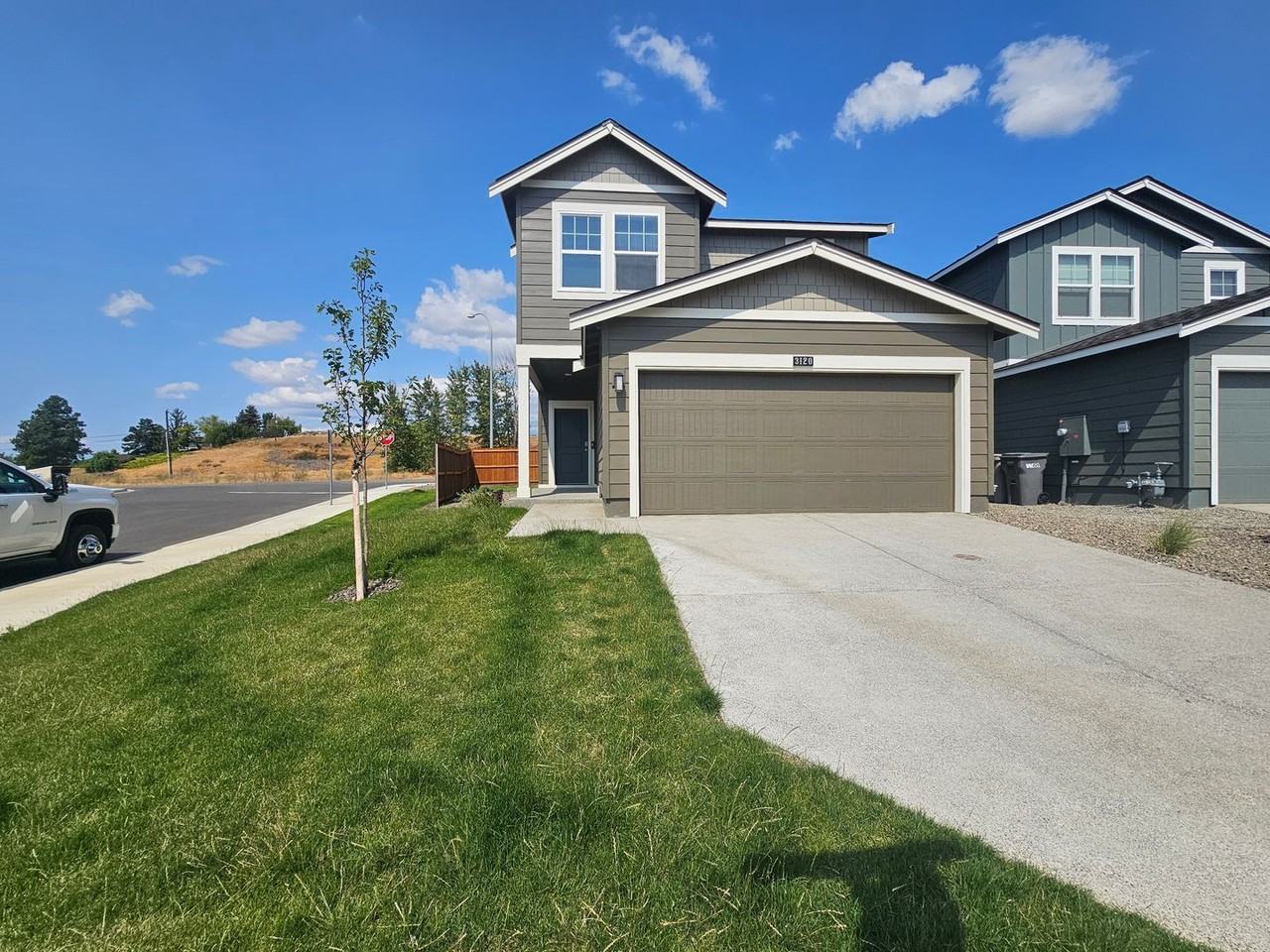 3120 Wrangler Dr - Photo 2 of 42