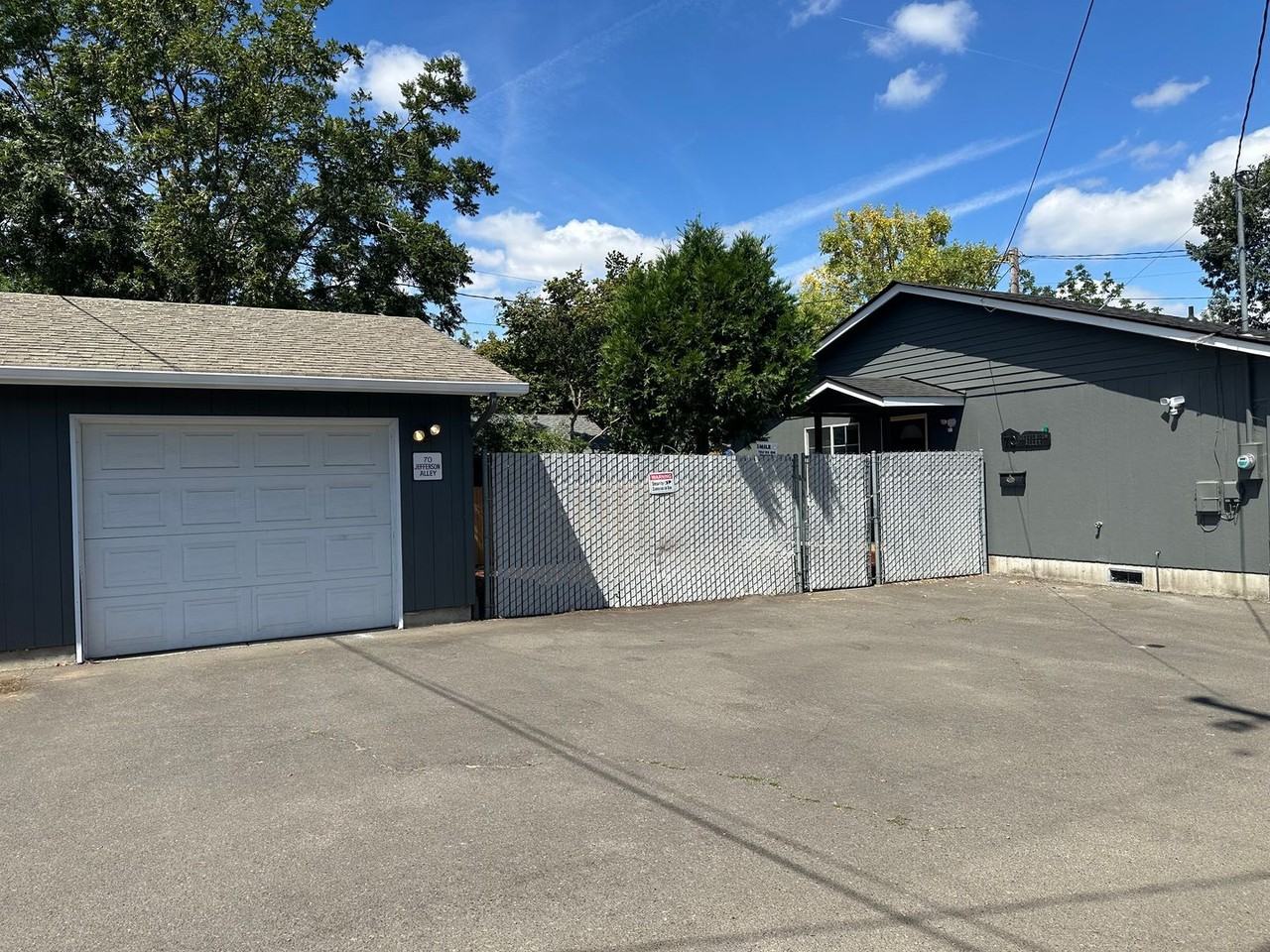 70 Jefferson Aly - Photo 2 of 31