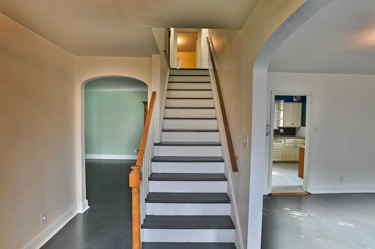 2302 Rudy Rd - Photo 7 of 49