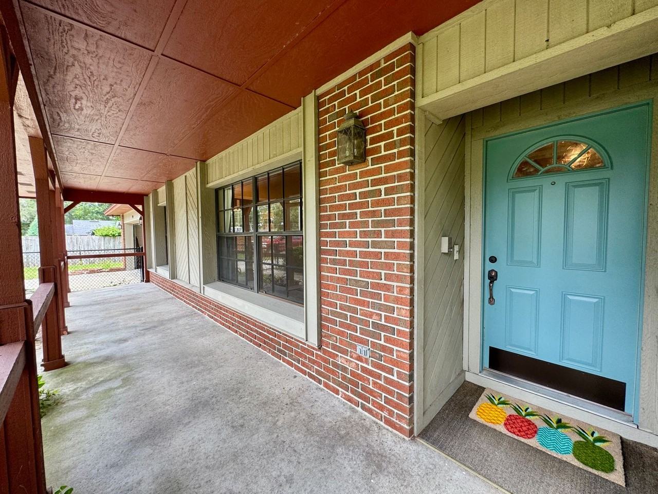 30944 Deal Dr - Photo 2 of 29