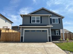 634 Nw Crater Lake Dr - Photo 1 of 1