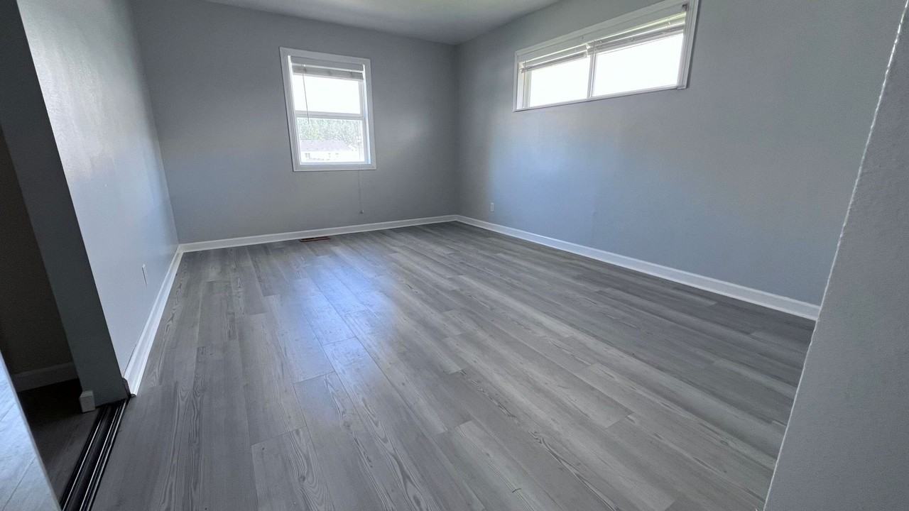 16410 E 32nd Ave - Photo 6 of 17