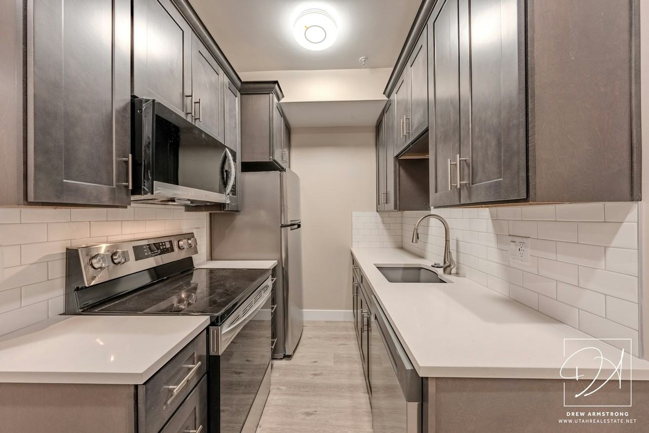 67 South Main Street, Unit #207 - Loft - Photo 6 of 14