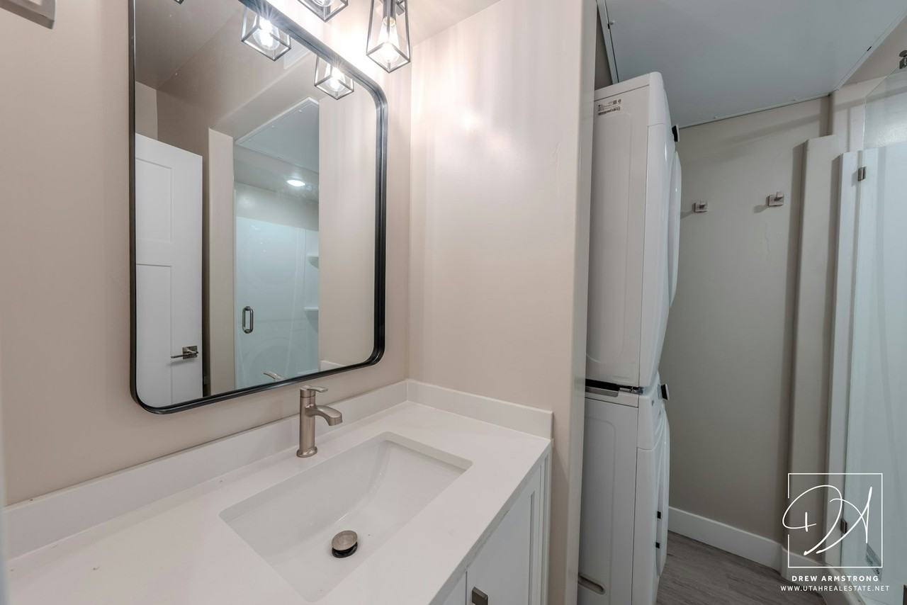 67 South Main Street, Unit #207 - Loft - Photo 7 of 14