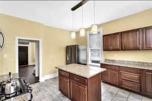 featured image of 310 N Linden Ave