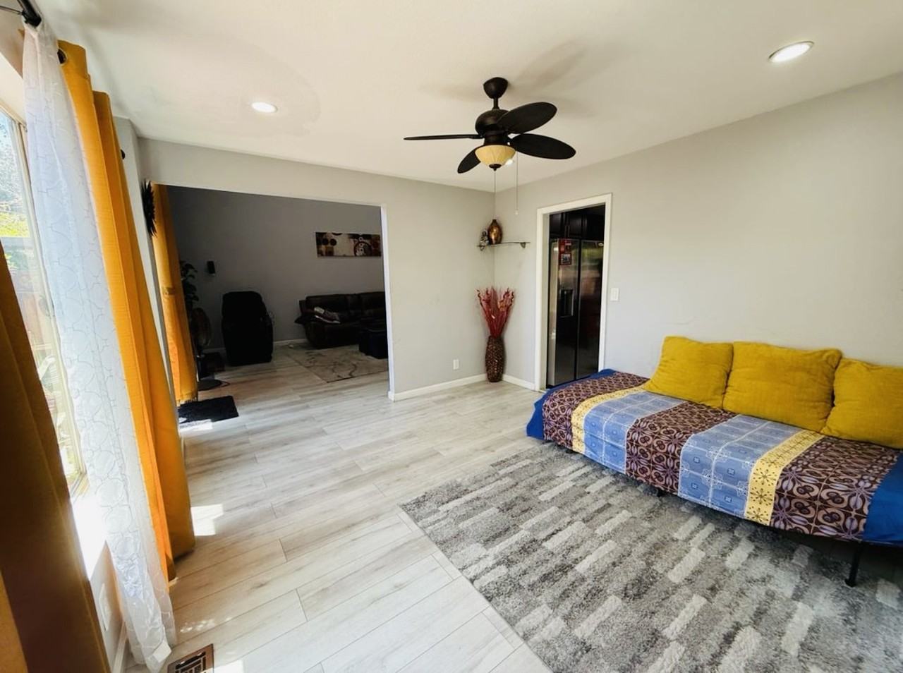 4122 Bell Common - Photo 6 of 18