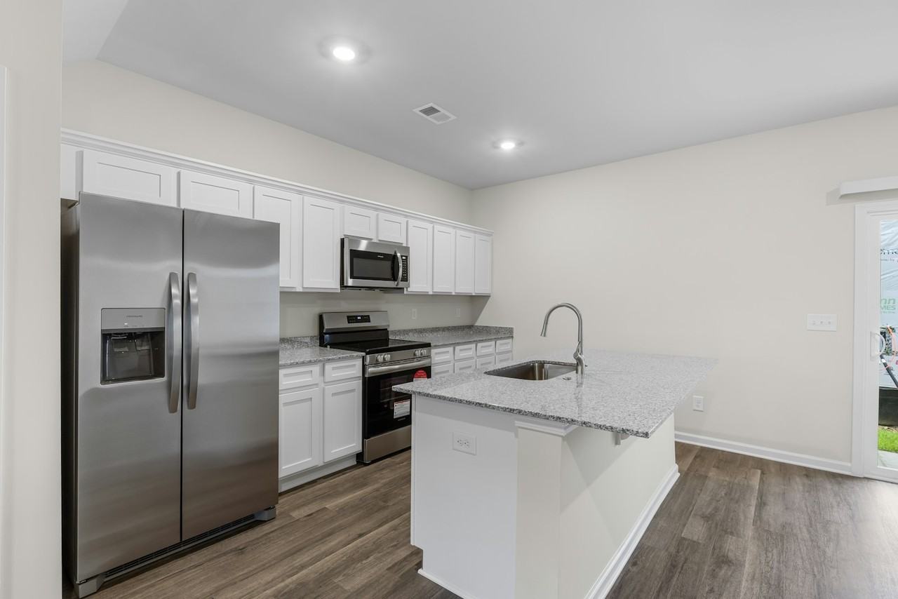 713 Wild Duck Ln - Photo 6 of 20