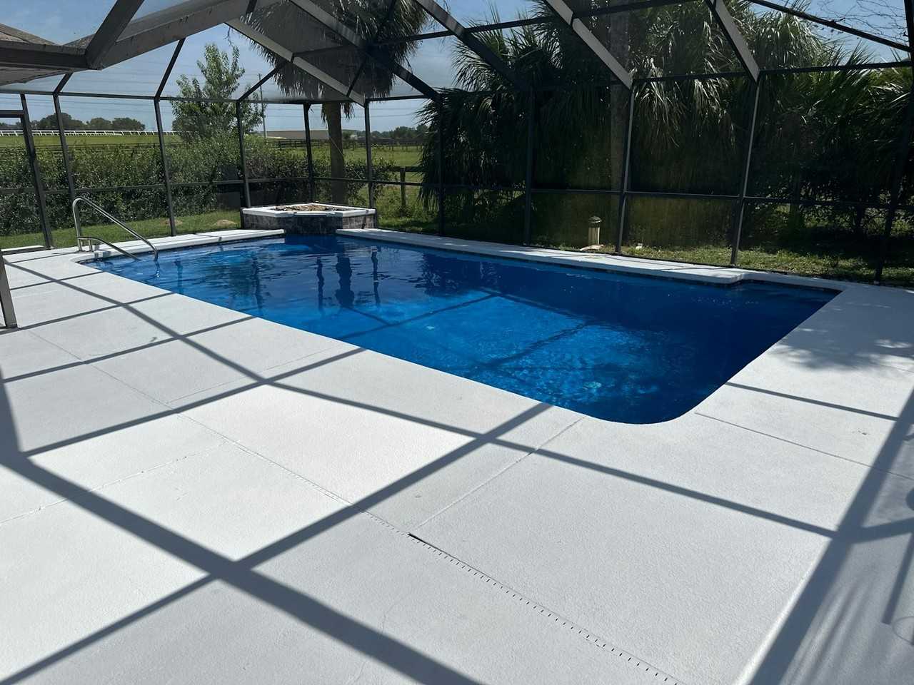 8055 Southwest 53rd Court - Photo 2 of 24