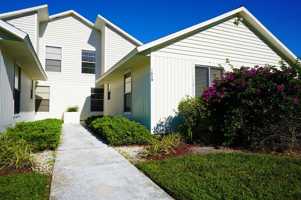 featured image of Crown Dr