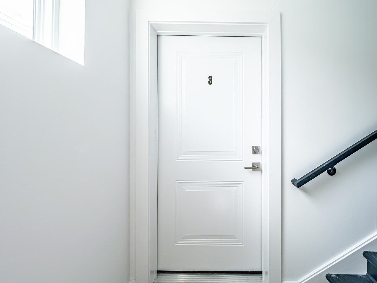 2403-07 West Thompson Street - Photo 5 of 50