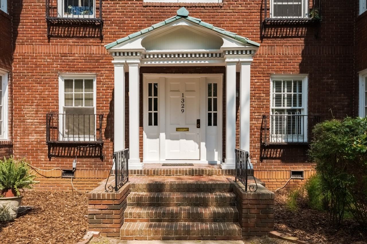 1329 33rd Street South - Photo 2 of 28