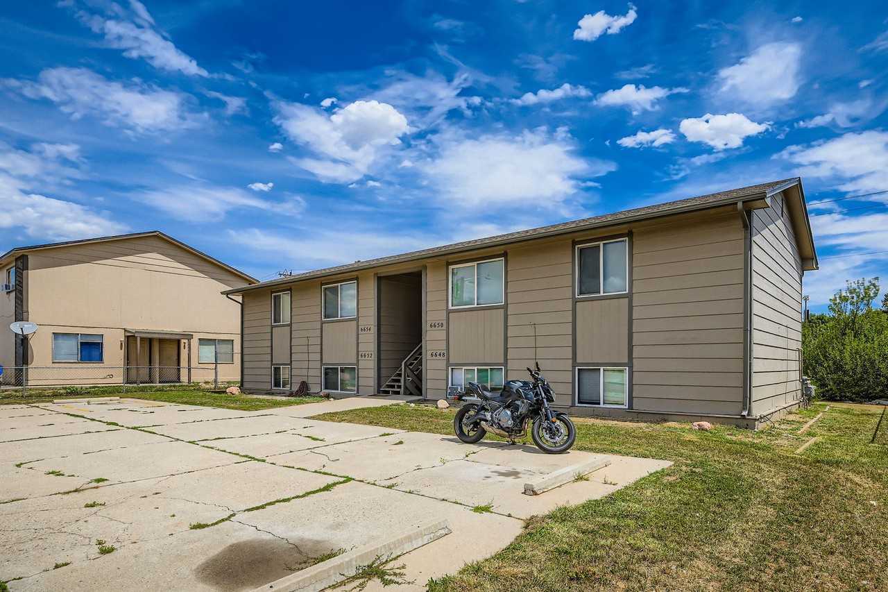 6652 Provincial Drive - Photo 2 of 27