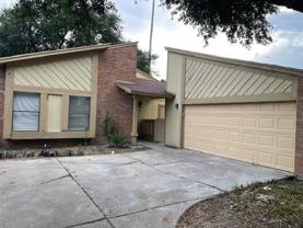 914 Blue Bonnet Dr - Photo 1 of 1