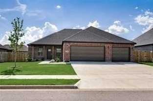2105 Dobbs St - Photo 1 of 1