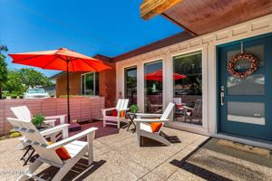 featured image of 1416 W Orchid Ln