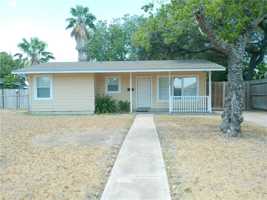 featured image of 749 Westchester Dr